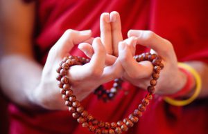 འཁྲུངས་སྐར་སྔ་ཕྱིའི་སྣང་རྟོག