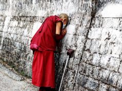 མི་ཚེའི་དོན་སྙིང་ངོ་མ། (སྐད་གཉིས་ཤན་སྦྱར)