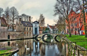 མྱོང་གླེང་དྲུག་པ།