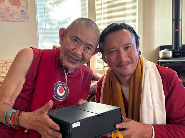 Garchen rinpoche.2
