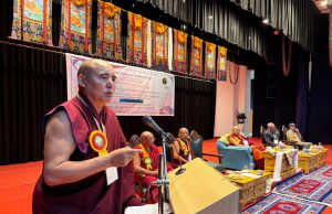 བགྲོ་གླེང་གི་ལུས་ཀྱི་རྣམ་གཞག་དང་འབྲེལ་བའི་གཏམ་བཤད།
